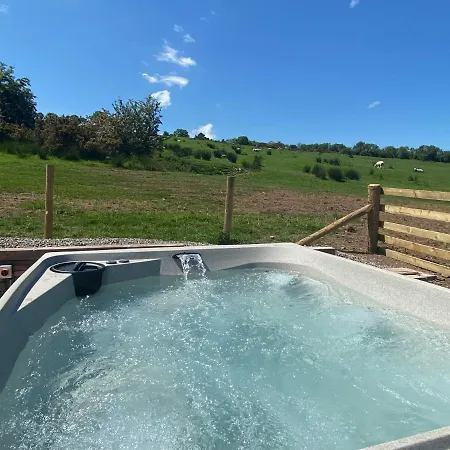 Rattlebeck Farm And Hot Tub Pet Friendly Welton (Cumbria)