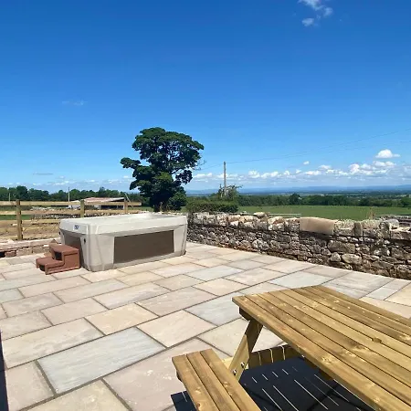 Rattlebeck Farm And Hot Tub Pet Friendly * Welton (Cumbria)
