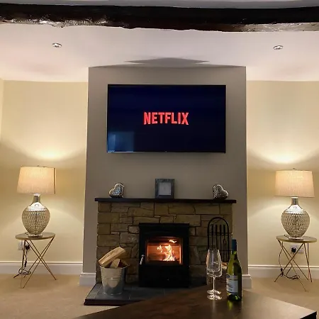 Rattlebeck Farm And Hot Tub Pet Friendly בית נופש